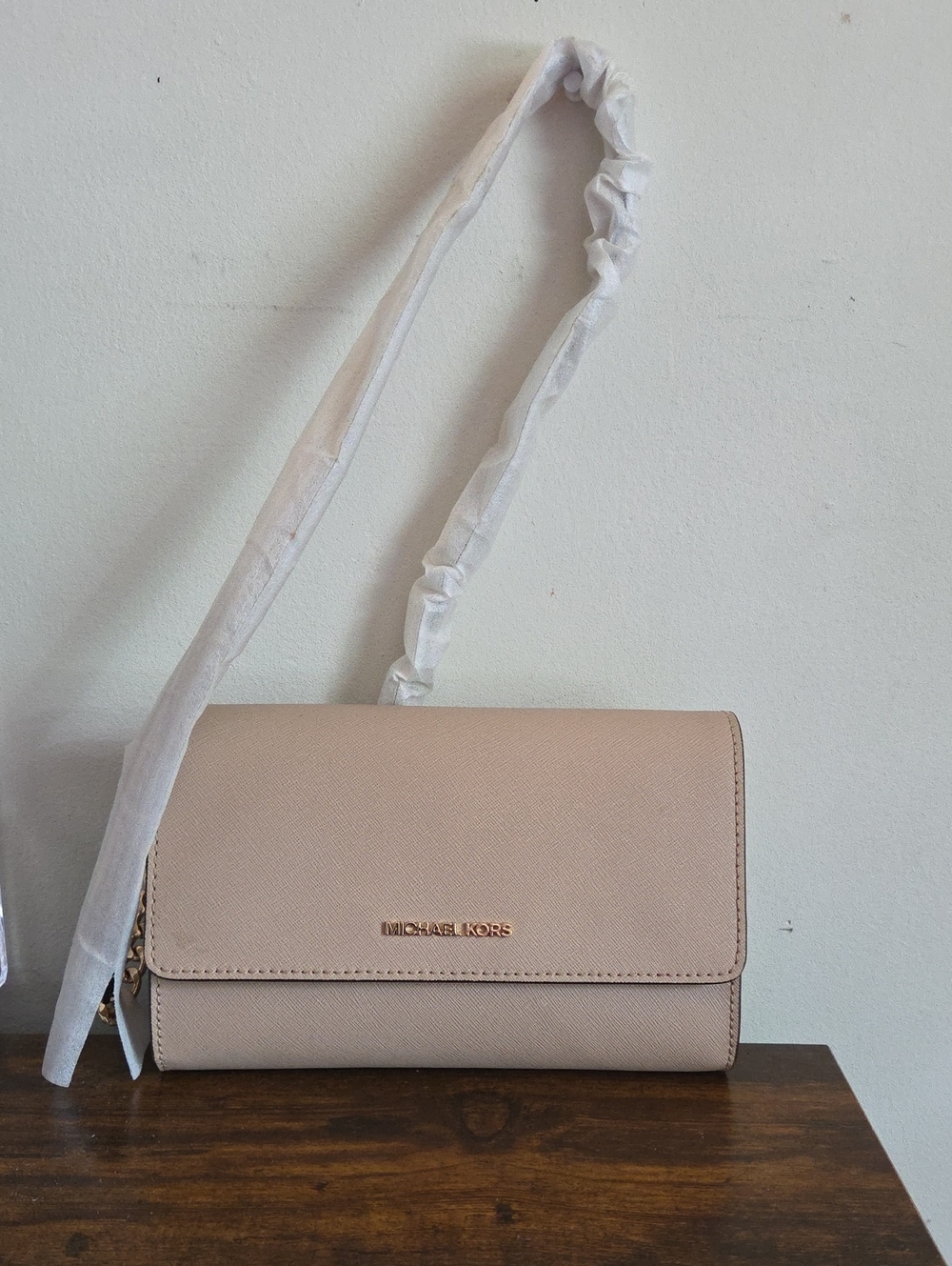 Michael Kors  Crossbody 3 in 1